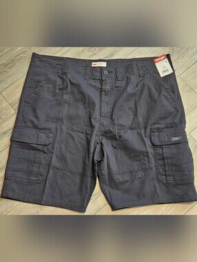 Wrangler Five Star Premium Cargo Shorts Men's 46 Black Relaxed Fit Stretch NWT